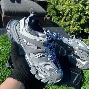 Balenciaga Gray Athletic Shoes with Rugged Sole Balenciaga Track Clear Sole Gray Men main image 3
